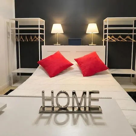 White Garden Apartment Lucca